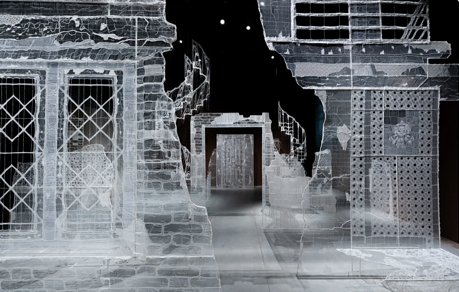 adc-yto-barrada-a-la-biennale-de-venise_capture-decran-2026-05-12-a-15.38.13.png