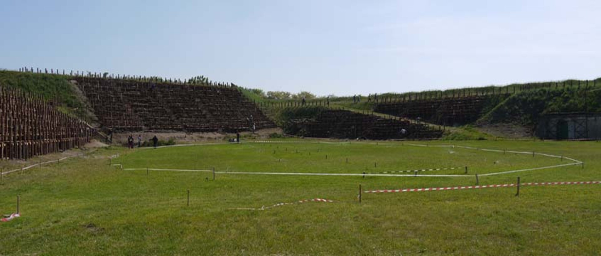 adc-asterix-obelix-au-service-de-sa-majeste_stade_construction_3.jpg