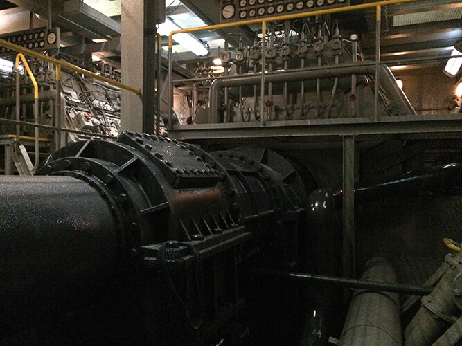 adc-kursk_44_c7-engine_room_04.jpg