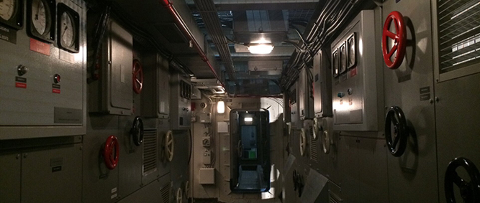 adc-kursk_40_c6-control_room_05.jpg